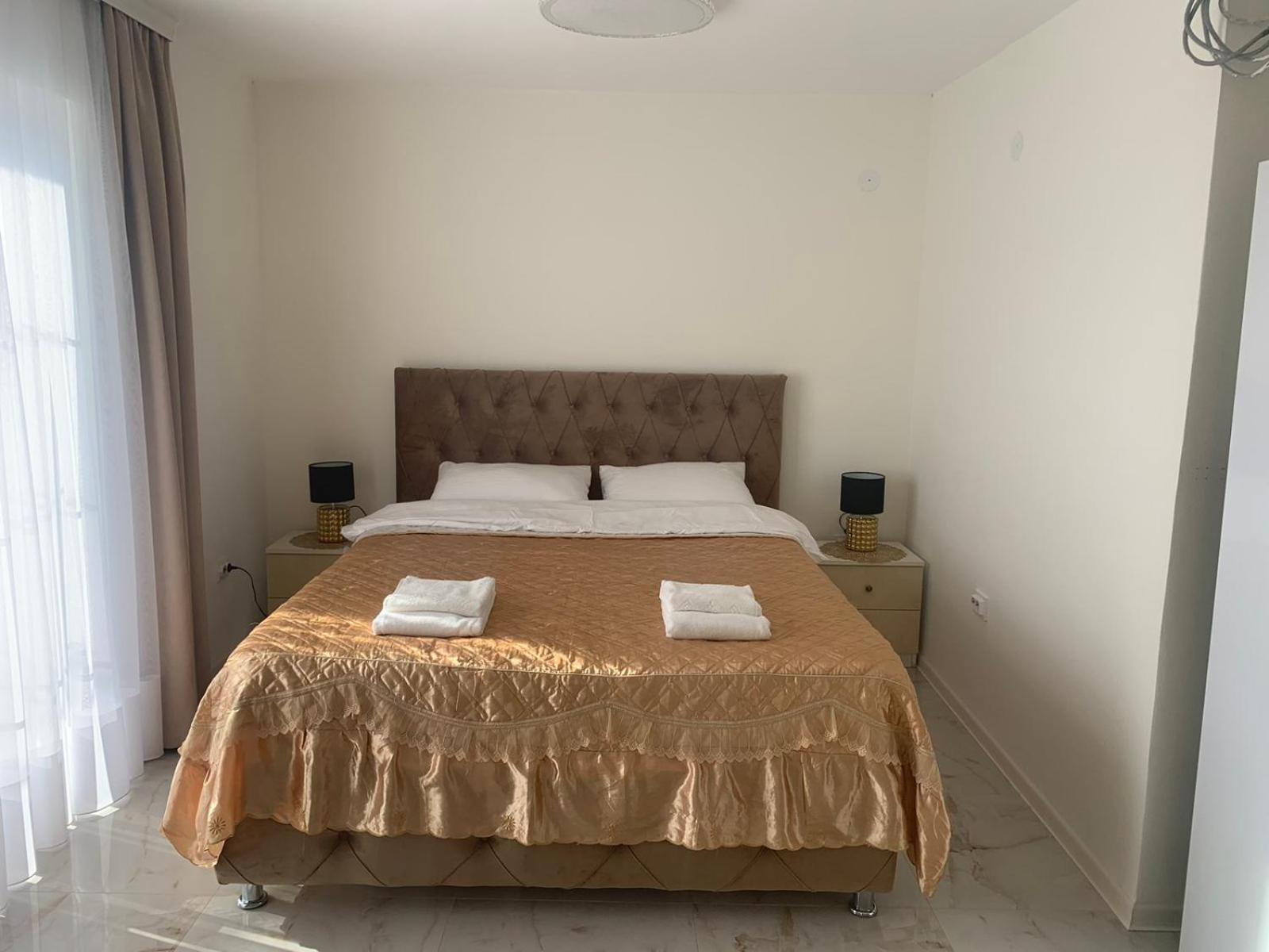Dina Lux Apartman Jagodina Ngoại thất bức ảnh