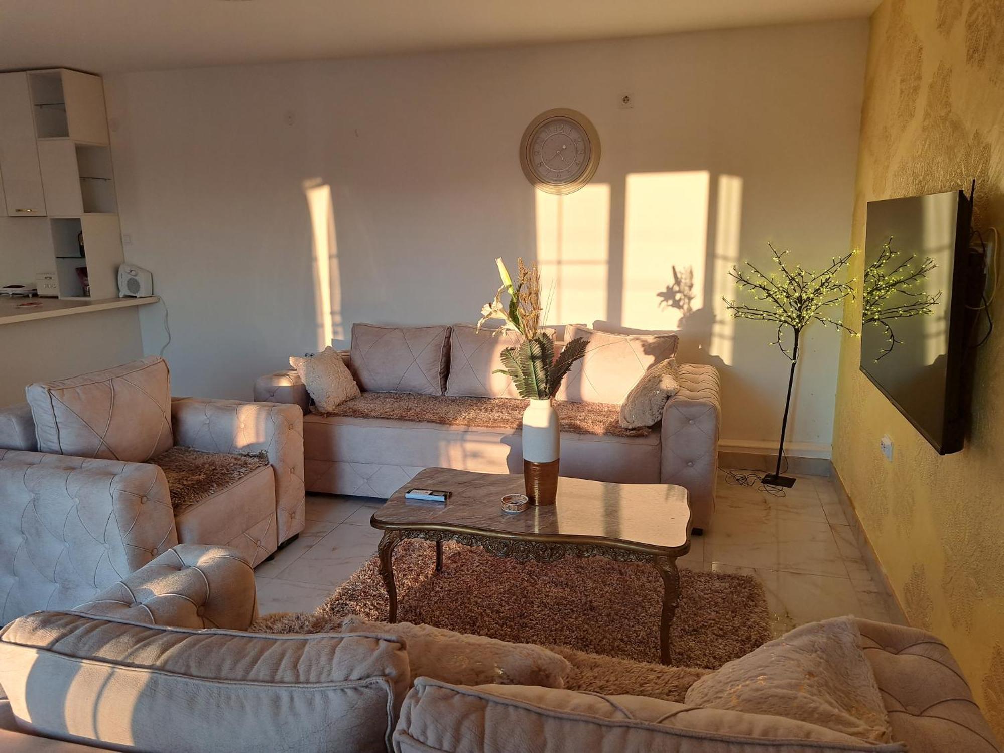 Dina Lux Apartman Jagodina Ngoại thất bức ảnh
