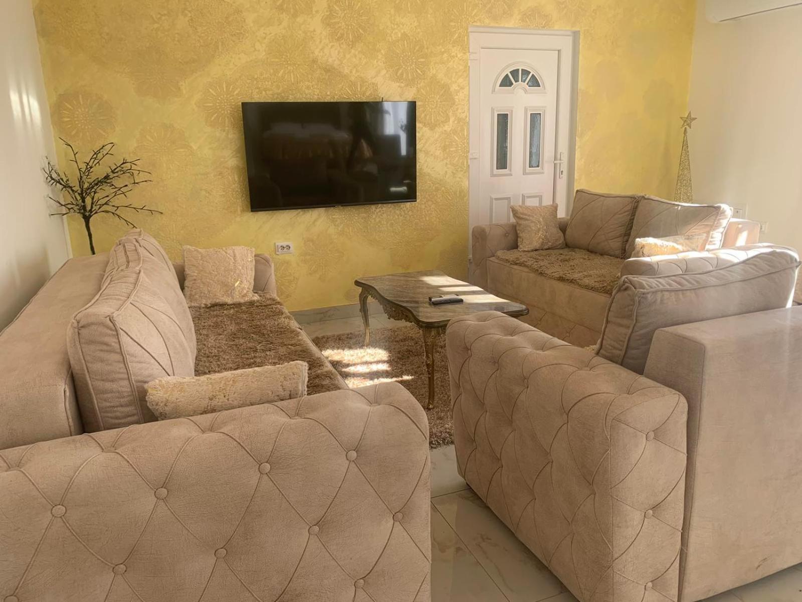 Dina Lux Apartman Jagodina Ngoại thất bức ảnh